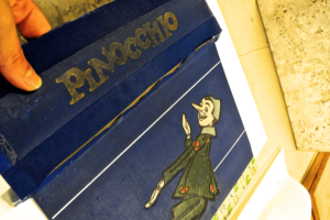 Stefania Zeppieri | Conservazione e Restauro Beni Librari, Archivistici, Opere d'Arte su carta e manufatti Affini - Restauro volumi rari - Pinocchio (Collezione Privata)